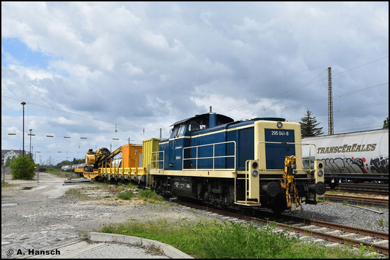 Fast 8 Jahre später, am 21. Mai 2026 steht die Lok mit frischem Gesicht in Leipzig-Wiederitzsch. Railsystems RP hat sich der Maschine angenommen
