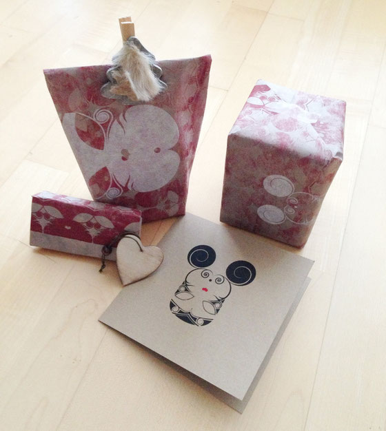 Wrappingpaper for xmas presents