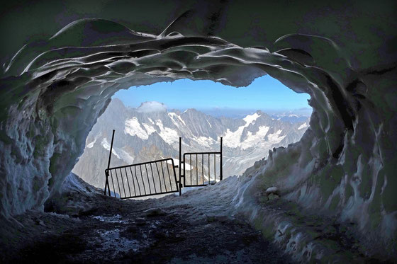 Ice Tunnel der Bergstation Aiguille du Midi 