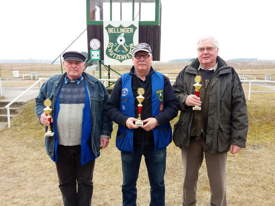 Gewinner der Seniorenklasse B von links nach rechts: Burkhard Kühl, Frank Hoellge und Josef Berges