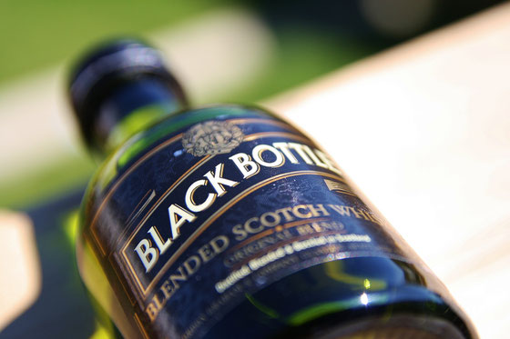 Black Bottle (Phot Burn Steward)