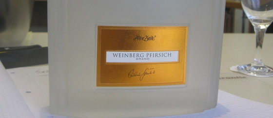 Alte Zeit Weinberg Pfirsich Brand 