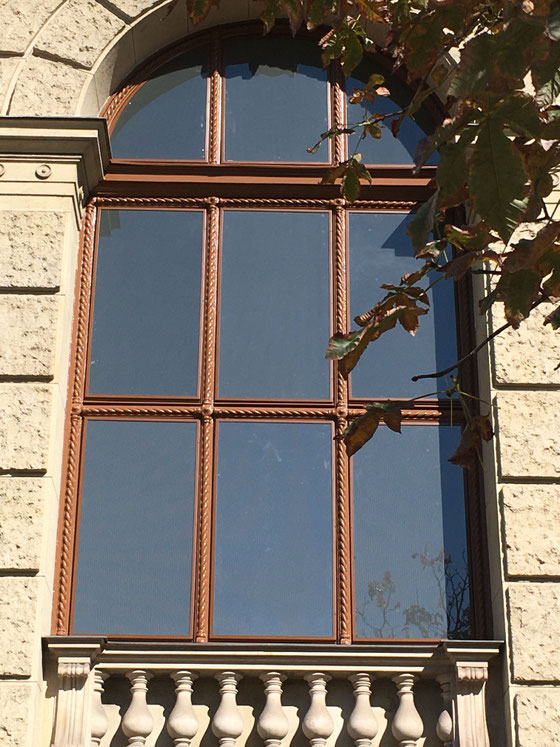 Außenbeschattung an Fenstern des Kunsthistorischen Museums Wien - Foto © Knauer Architekten