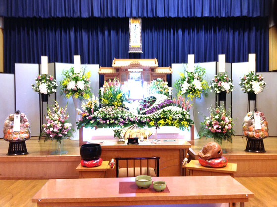 野菊の里　花祭壇