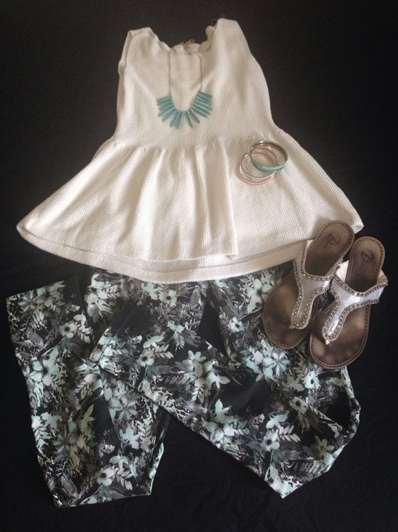 Top: Zara über Kleiderkreisel / Hose: Tally Weijl über Kleiderkorb / FlipFlops: Bata