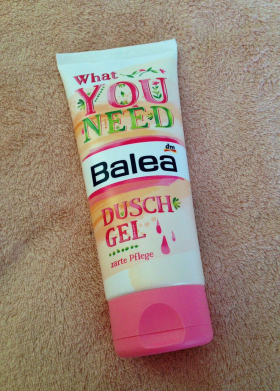 All diese drei Artikel sind hammer. Aber in diesem letzten von Balea hab ich mich verliebt! Ich liebe solche Düfte! Leider schon alle :-(