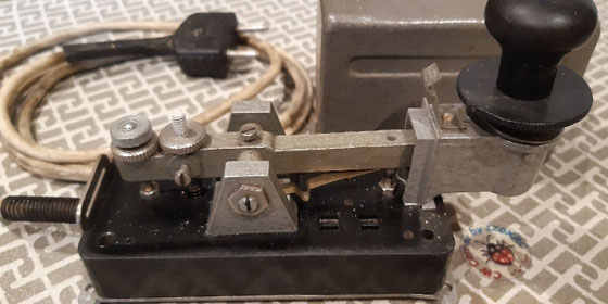 Russian military key from R-102, particular of contacts