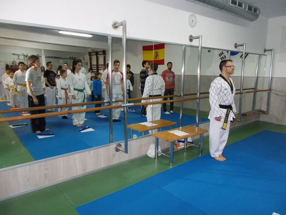 ENTREGA DE CINTURONES DE TAEKWONDO 14-3-2014.