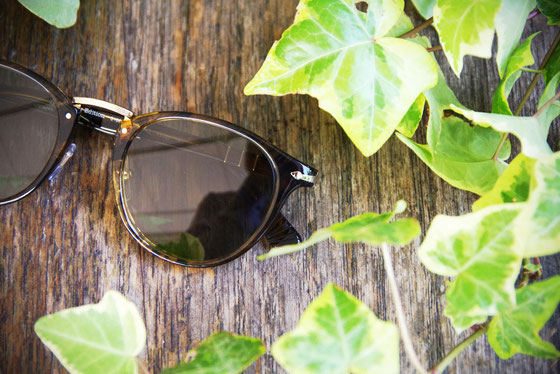 Persol ぺルソール_イタリアを代表するアイウェア - メガネ Persol ぺルソール_イタリアを代表するアイウェア - メガネ