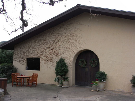 テイスティングルームの入り口@Stag's Leap Wine Cellars