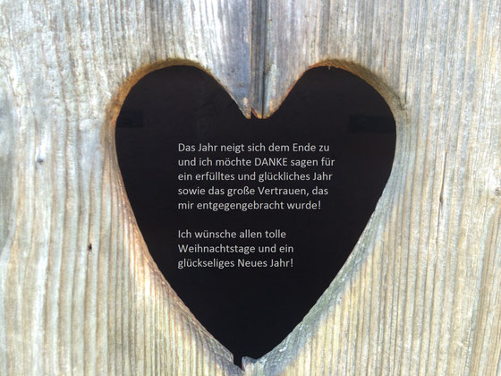 Ein Herz mit einem Danke und der Freude über ein glückliches Leben nach einer Hypnosesitzung