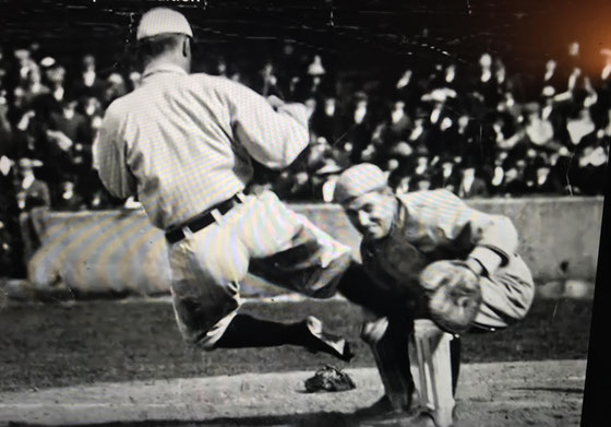 Nell'immagine Ty Cobb uno dei più aggressivi ladri di basi di tutti i tempi