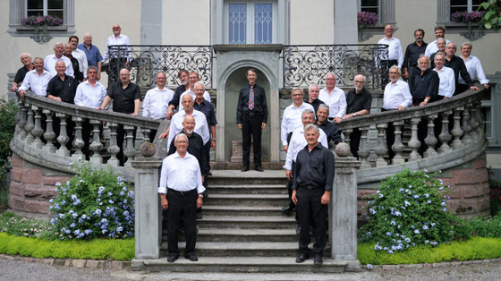 Auftritt Männerchöre Frick + Boppelsen im Schlosspark in Bad Säckingen      