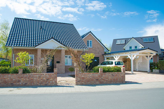 Carport oder Garage