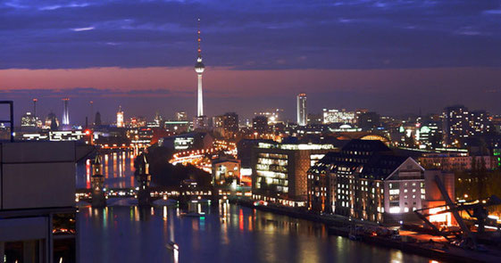 BERLINO by night