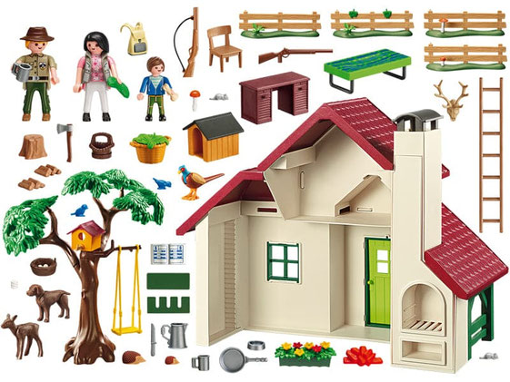 Im Paket Playmobil 6811 ist enthalten ein grosses Forsthaus mit Förster, Frau, Junge, viele Tiere und Zubehörteile.
