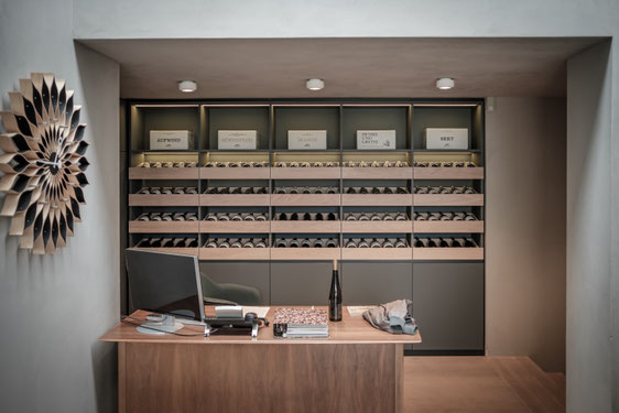 küchen-glück-Weingut Hensel-vinothek