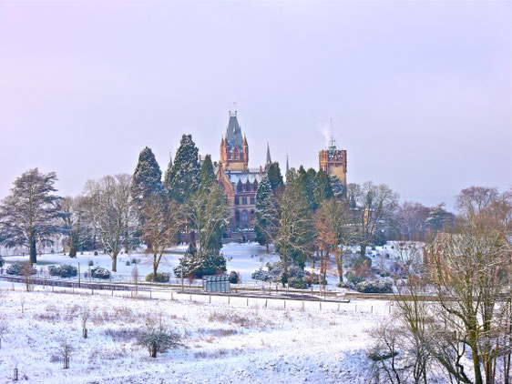 Schloss Drachenburg Sehenswürdigkeit Siebengebirge Königswinter am Rhein