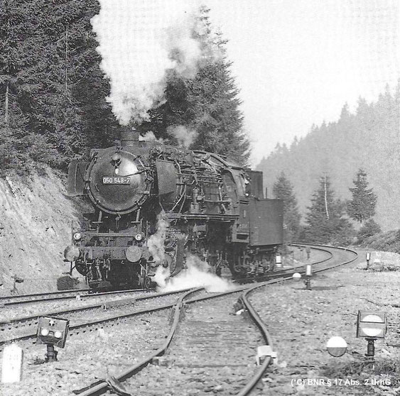 Innerstetalbahn - Signal Wn 1 (gerader Zweig) und Signal Ve 3 an der Gleissperre