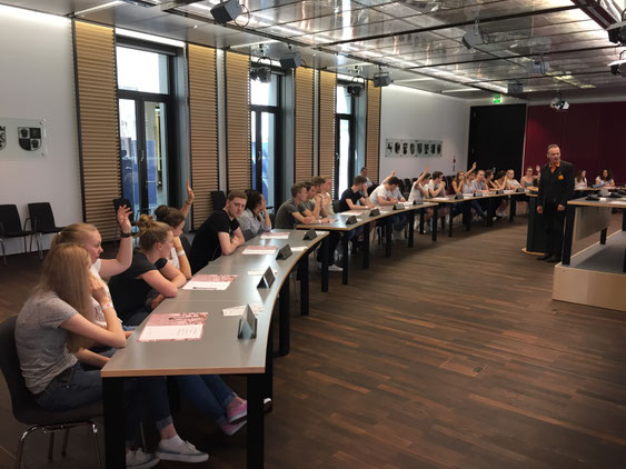 Teilnahme am Planspiel im Bundesrat