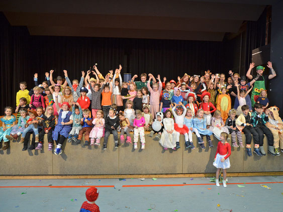 Kinderfasching | has-shadow