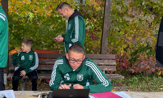 Bambini- und F-Jugend Spieltag beim DJK-SV Wasseralfingen | has-shadow