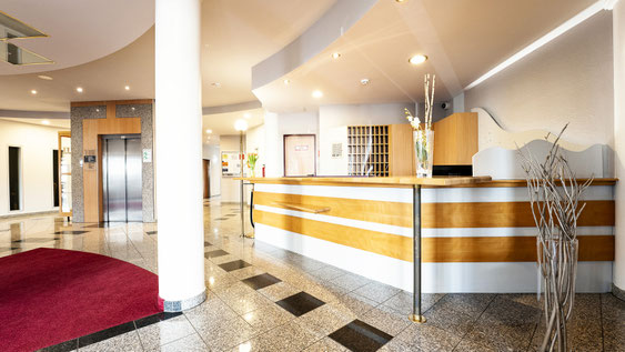 Eingangshalle der vita nova kliniken in Bad Salzuflen