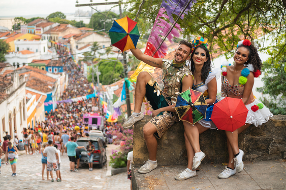 olinda, carnaval brasileiro, carnaval olinda, carnaval de rua, bonecos gigante, frevo, vida noturna, paty, músicos de rua, brasil, festival da cidade