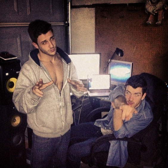 20130318 Creation station with @teddyforance . #homeofthelostboys 