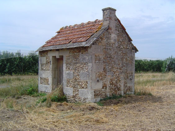 Une des dernières maisons de vignes qui étaient présentes sur le territoire communal