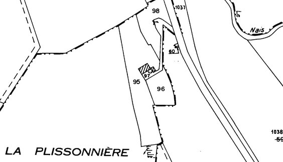 Sur le cadastre actuel, un bâtiment a disparu.