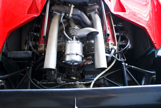 Ferrari 126 C2 B '83 "R. Arnoux" - by Alidarnic (Modena Trackdays 2011)