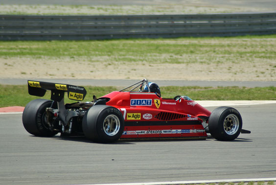 Ferrari 126 C2 '82 "G. Villeneuve" - by Alidarnic (Modena Trackdays 2011)