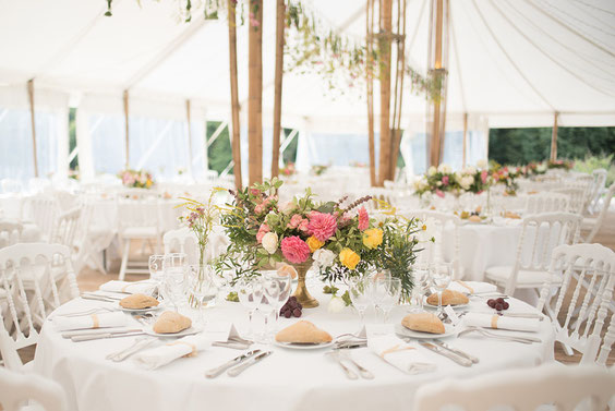 CHAPITEAU BAMBOU MARIAGE CHIC ET CHAMPÊTRE
