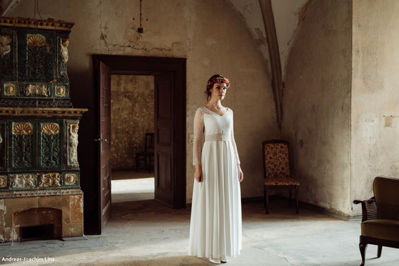 Brautkleid "Mura"aus zarter Baumwollspitze