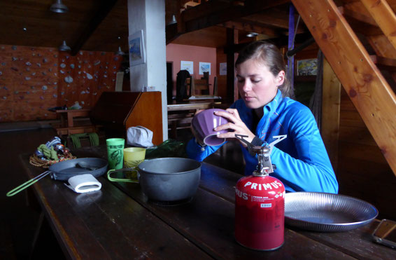 Soirée tranquille dans le refuge du Viso (non gardé)