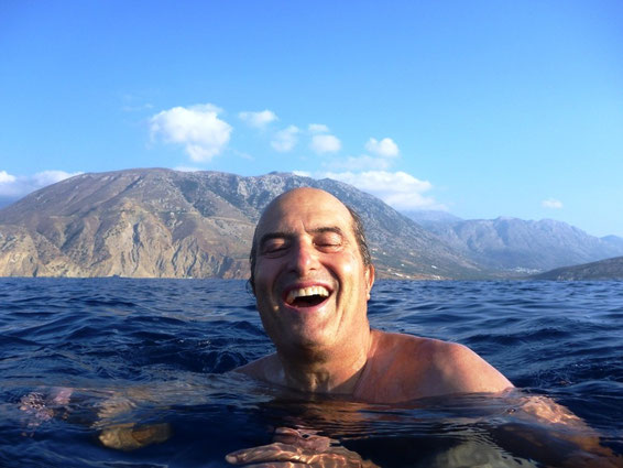 Swimming under the gulet FEDERICA - Crete 8/2009