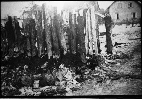 Dead German soldier next to a roadblock (Photo courtesy Philippe Aubert)