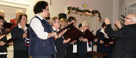 Liederabend in der Alten Amtsvogtei  02-12-2017 - Leitung: Roland Kolb