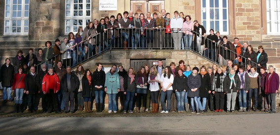 Auf dem Bild fehlen ca. 25 Sängerinnen und Sänger, die beim Chorwochenende 2011 verhindert waren.