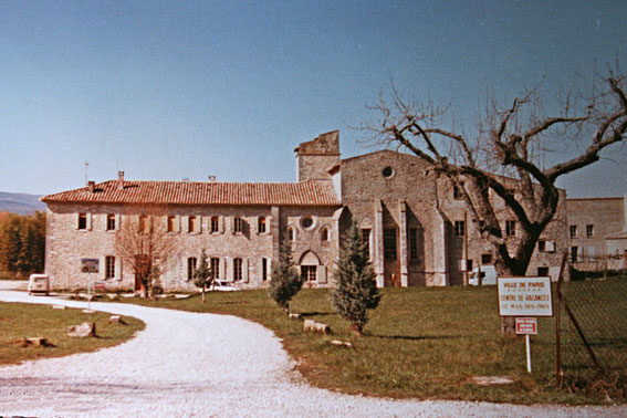 La colonie de vacances "Le mas des prés" à Reillanne en 1967