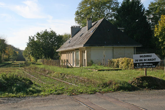 La gare désaffectée de Mutrécy (Calvados)