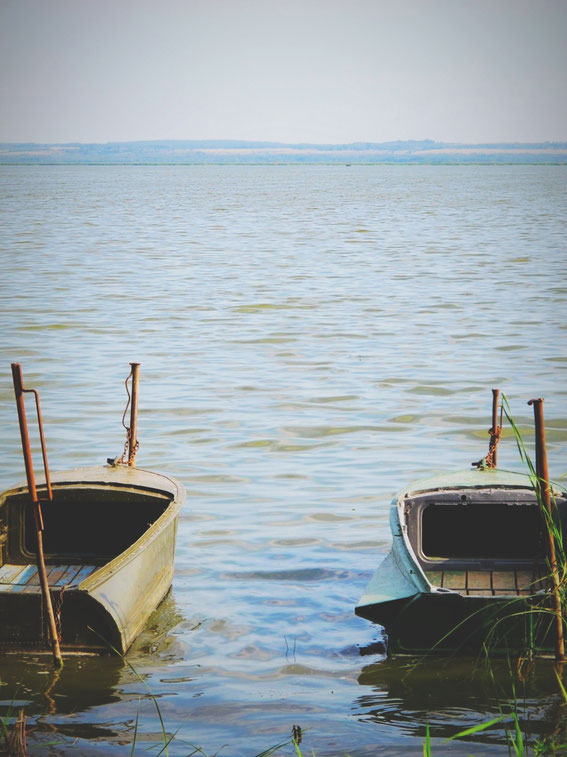 bigousteppes russie rostov paysage lac barques