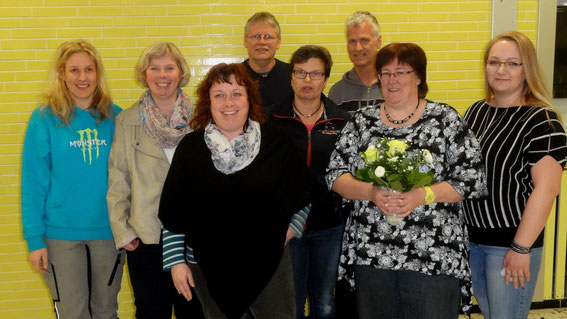 Vorstand 2015: (v.l.) Rabea Sötje-Looft, Susan Groth, Karina Ney, Jens-Peter Wiborg, Elke Eggers, Holger Dahlke, Heike Jakobs, Agnieszka Auffuhrt