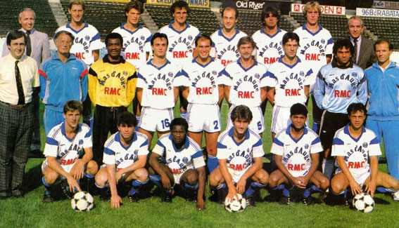 SAISON 85-86  Abdoulaye DIALLO (SC BASTIA) 3 ème accroupis  Christophe GALTIER (SC BASTIA) 4 ème accroupis