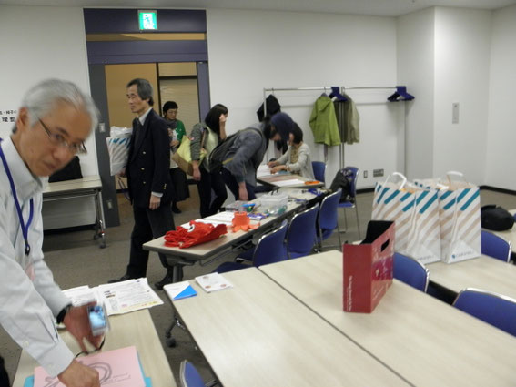 参加者がぞくぞくと