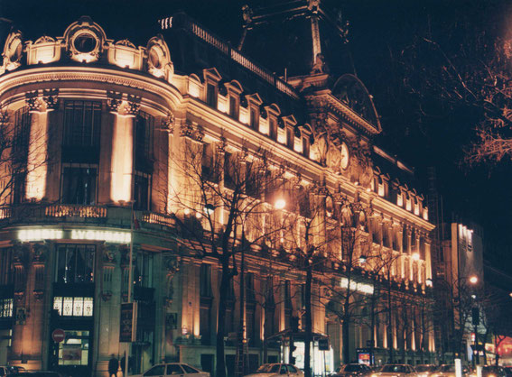 Photo P.Durand. Le siège Central 19 bld des Italiens Paris en 1994