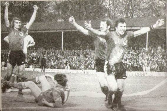 L-R: Tony Parkes, Howard Kendall and Andy Crawford for Rovers.