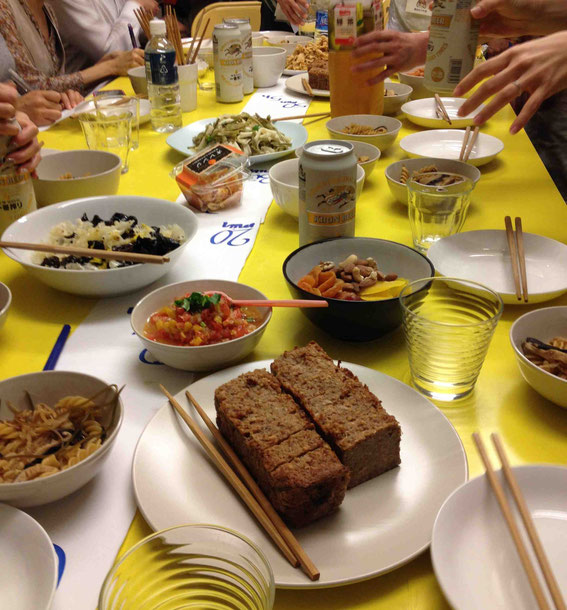 試食も盛りだくさん。ここでしか食べられない乾物をつかった世界の料理も!
