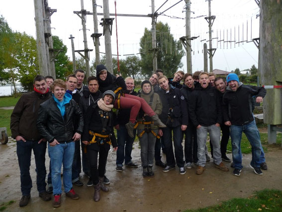 Gruppenbild im Hochseilgarten